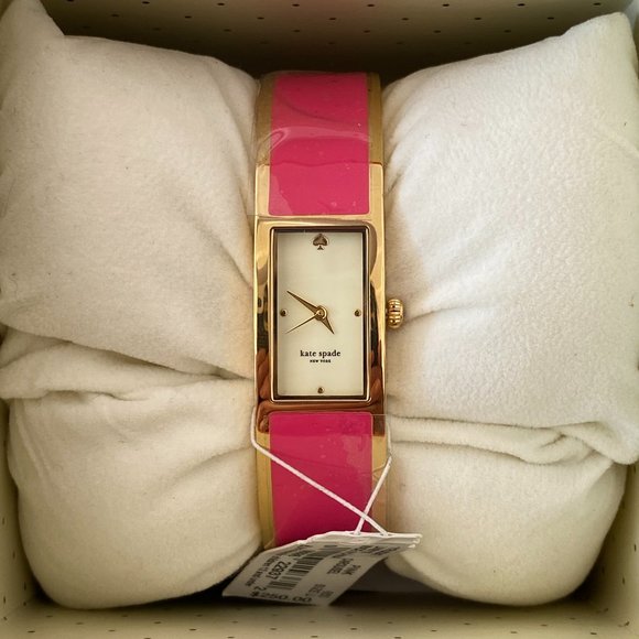 NWT Kate Spade Women\'s Carousel Gold-Plated and Enamel Bangle Watch